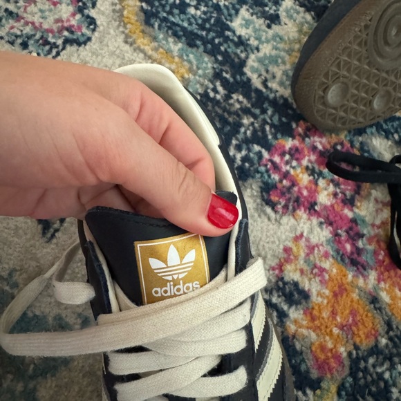 Adidas Sambas - Picture 6 of 7